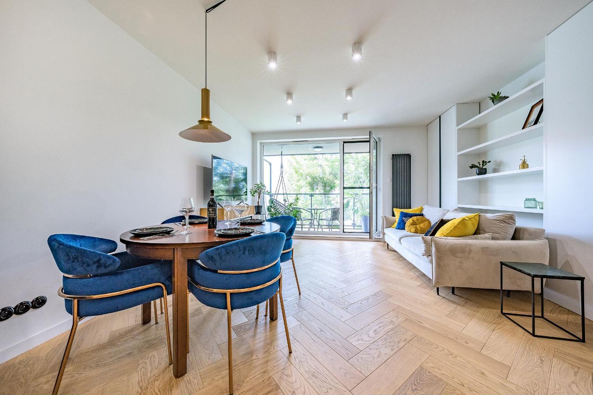 Hello Apartments Chmielna With Private Parking And Balcony Гданск Екстериор снимка