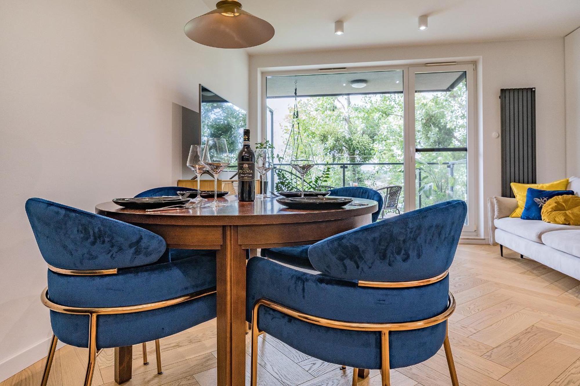 Hello Apartments Chmielna With Private Parking And Balcony Гданск Екстериор снимка